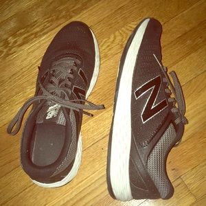 New Balance sneakers (Womens)